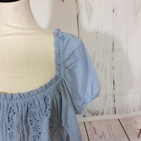 2/$30 ZARA Blue Eyelet Cropped Top Size Medium Short Peasant Crop Top Boho - Picture 6 of 12